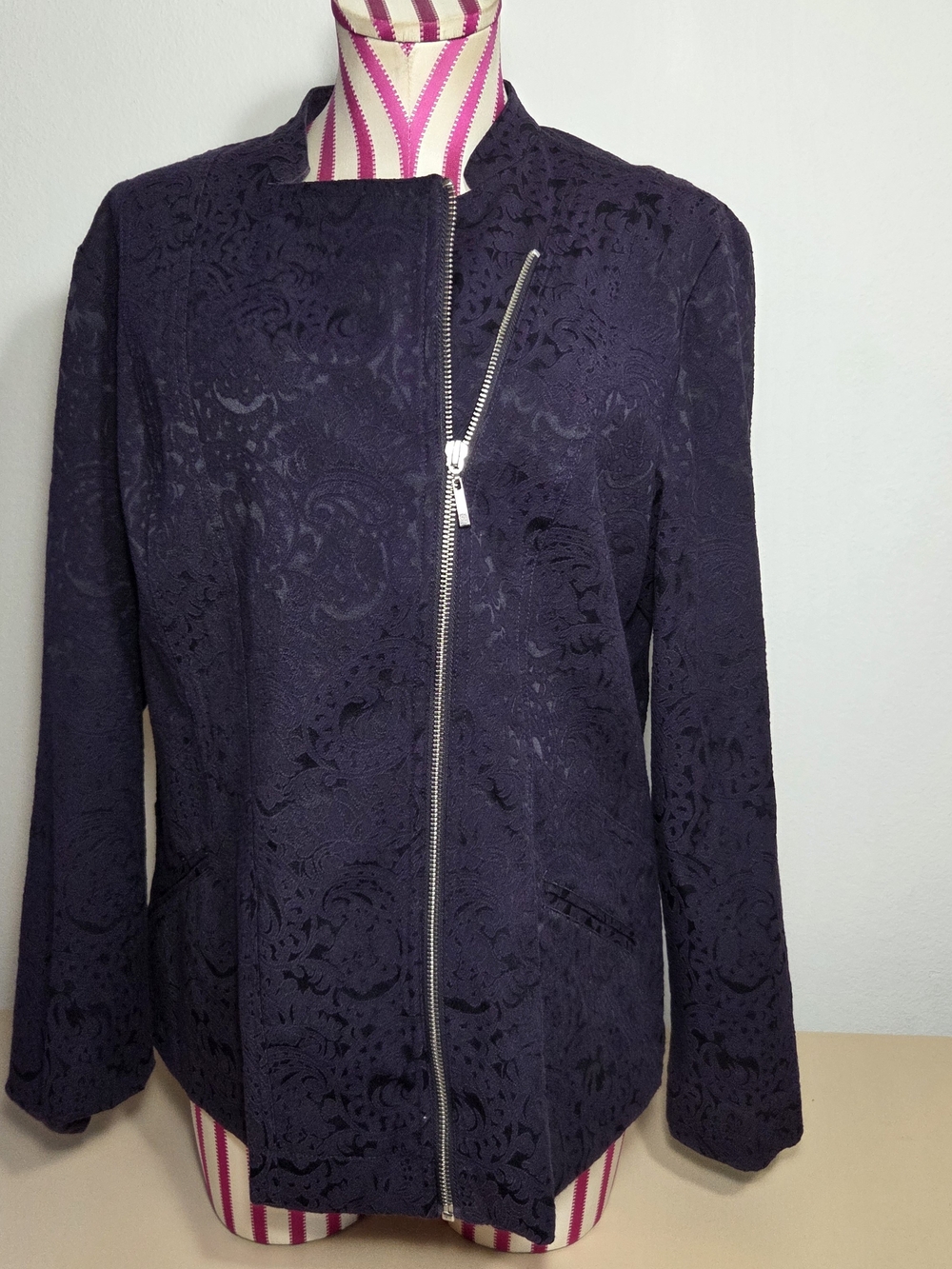 Chico's Purple Jacquard Paisley Asymmetrical Zip Moto Blazer Jacket Size 2 Large